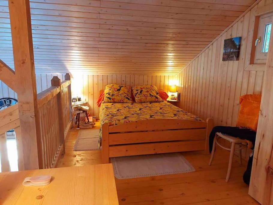 Chalet Au Milieu De La Foret Avec Lac A Proximite Layrac Exteriör bild