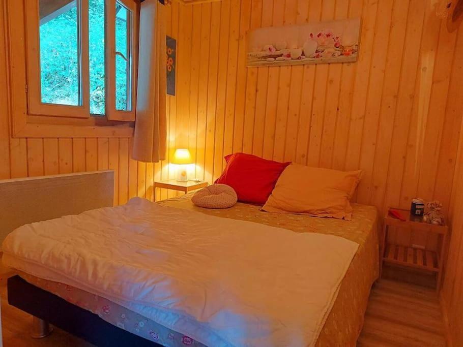 Chalet Au Milieu De La Foret Avec Lac A Proximite Layrac Exteriör bild