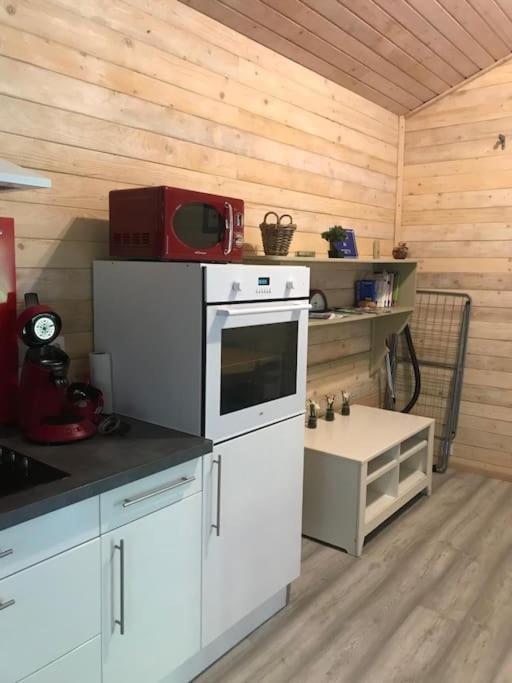 Chalet Au Milieu De La Foret Avec Lac A Proximite Layrac Exteriör bild