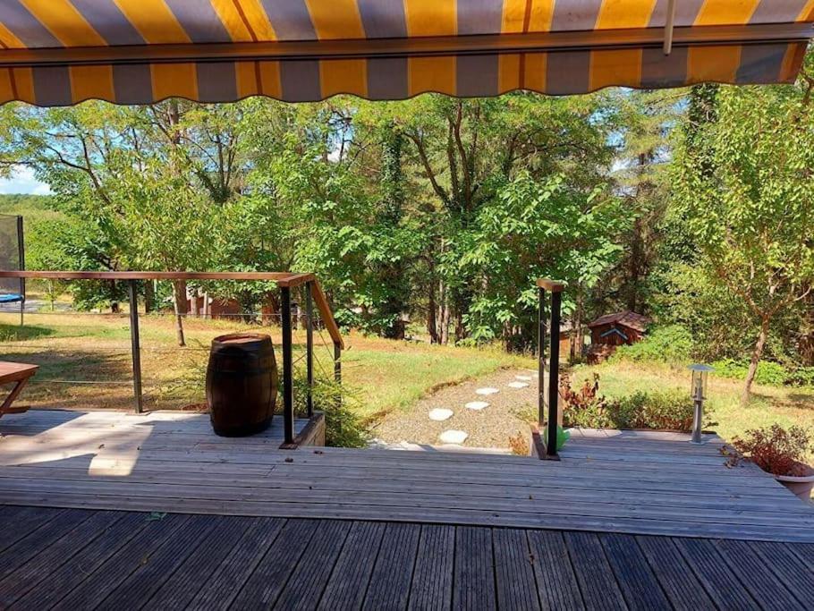 Chalet Au Milieu De La Foret Avec Lac A Proximite Layrac Exteriör bild